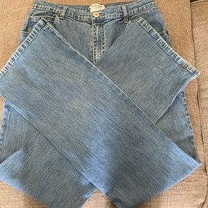 EUC  Coldwater Creek size 14 jeans